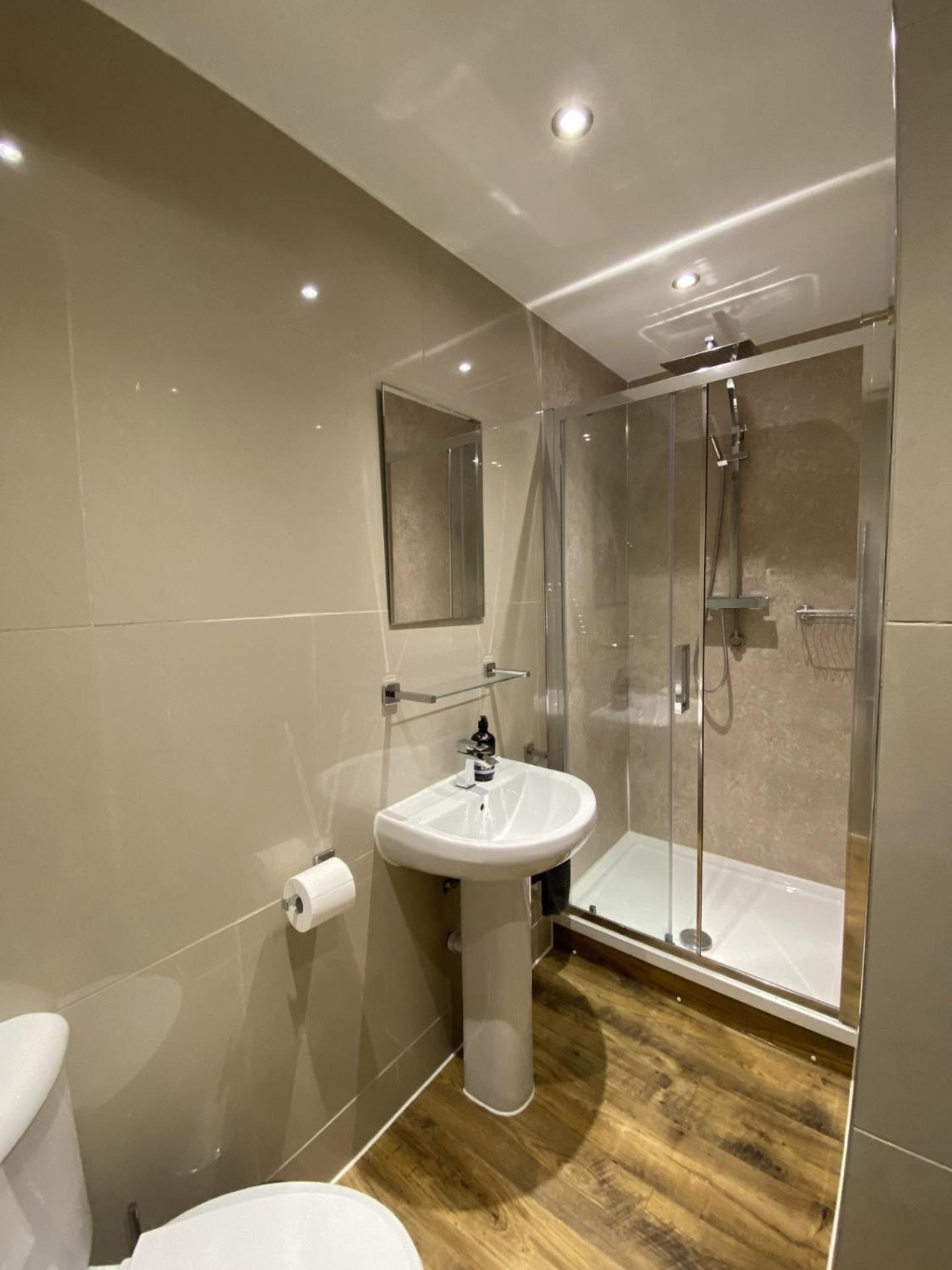 The Upton Coach House Villa Birkenhead Exterior photo